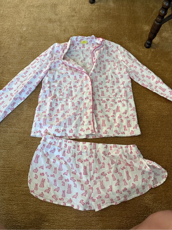 Roller Rabbit Other - Roberta Roller Rabbit - Pink Bunny Print Two-Piece Pajama Set